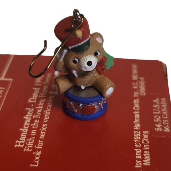 Upbeat Bear, Hallmark Keepsake Ornament 1991 Brown Bear with a Silver Metal Drum - Picture 5 of 11